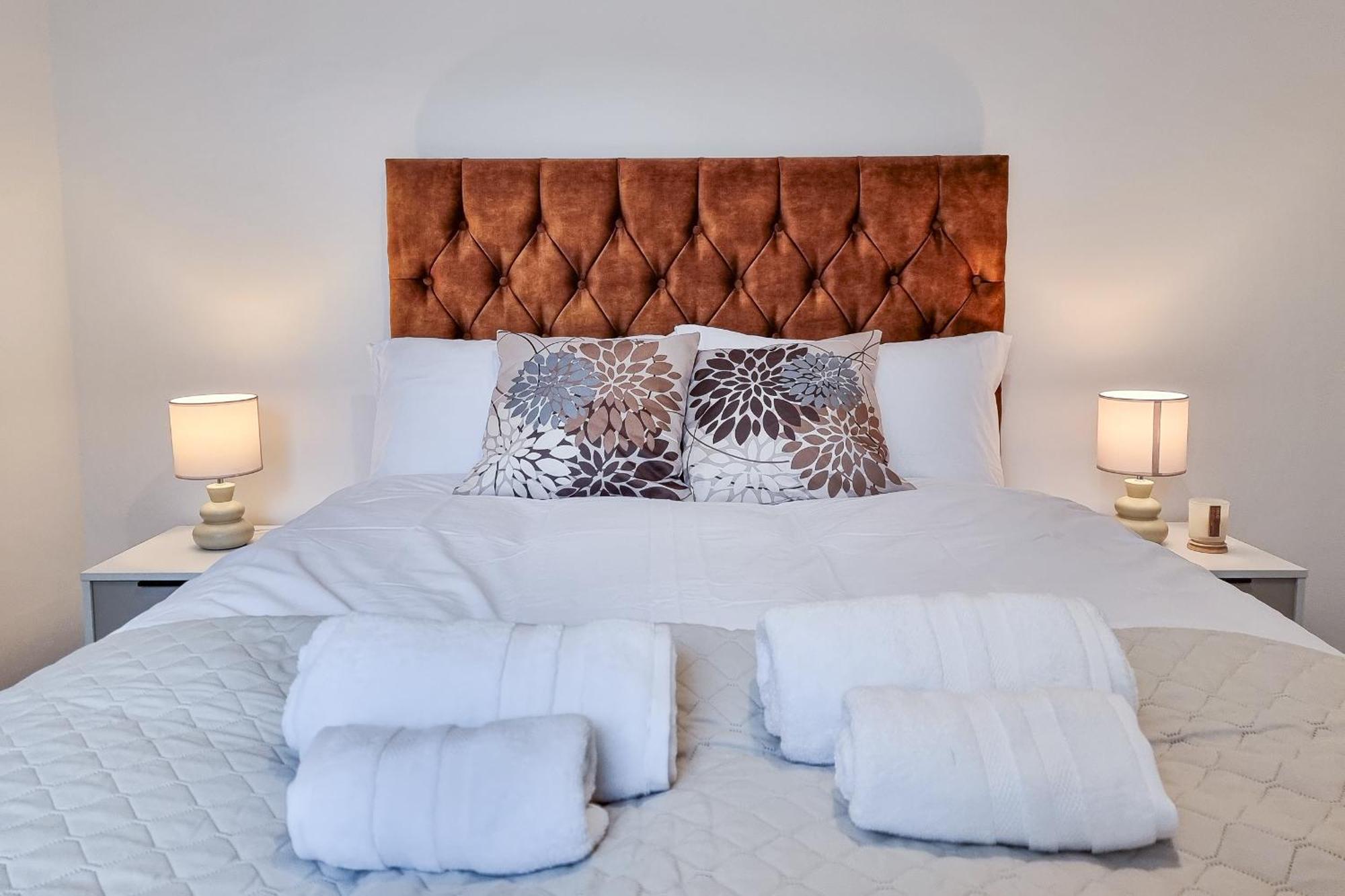 Ashfield Co-living - Private Self-cater *