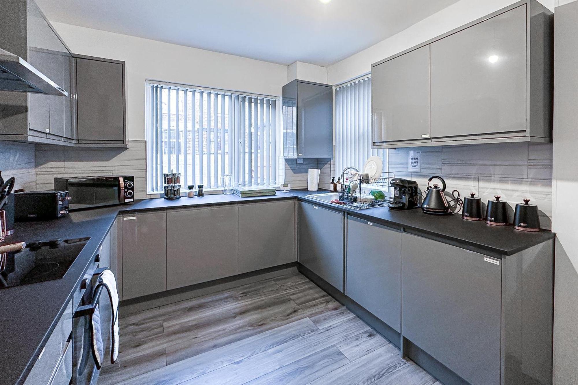 Ashfield Co-living - Private Self-cater Holiday home