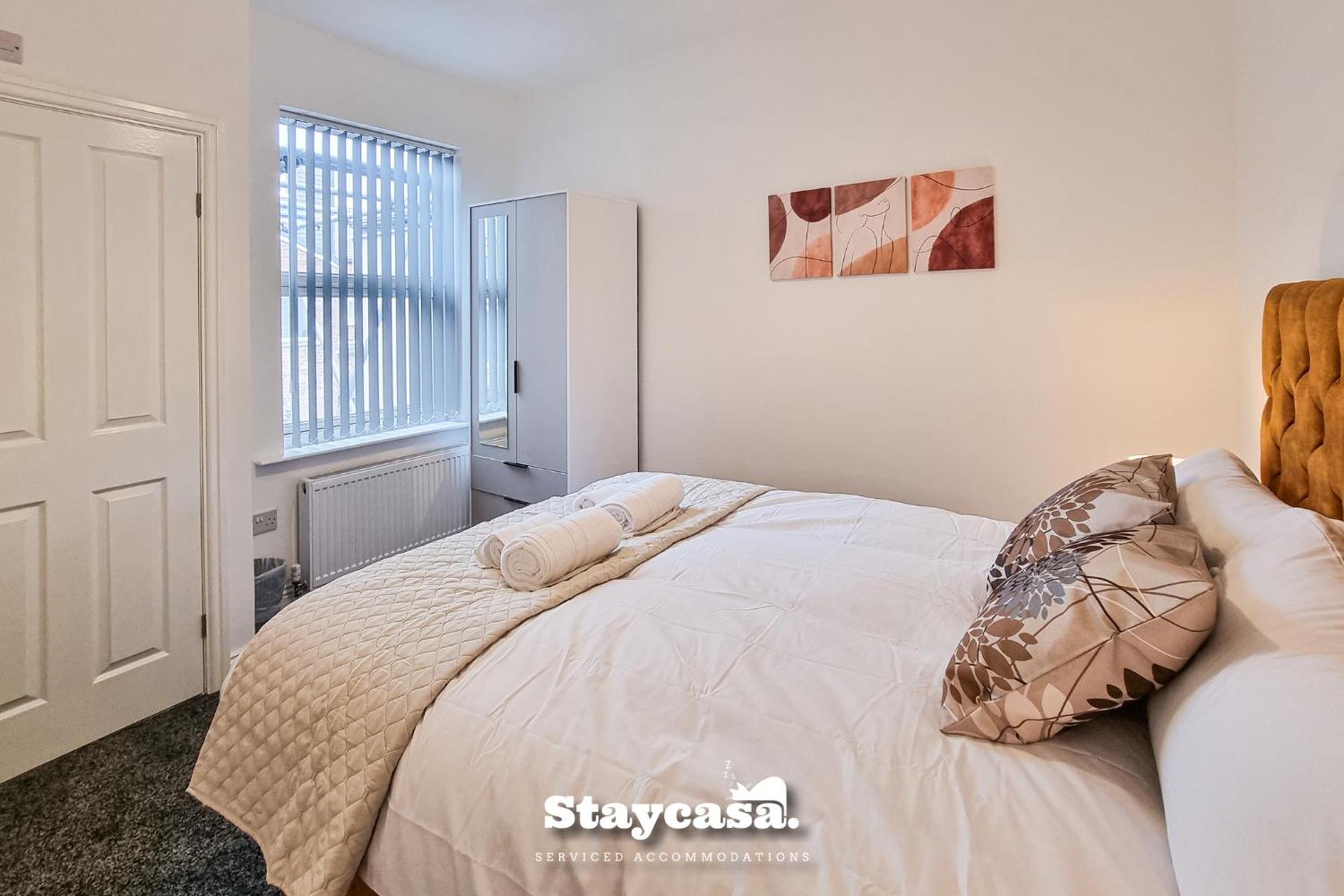 Ashfield Co-living - Private Self-cater Manchester