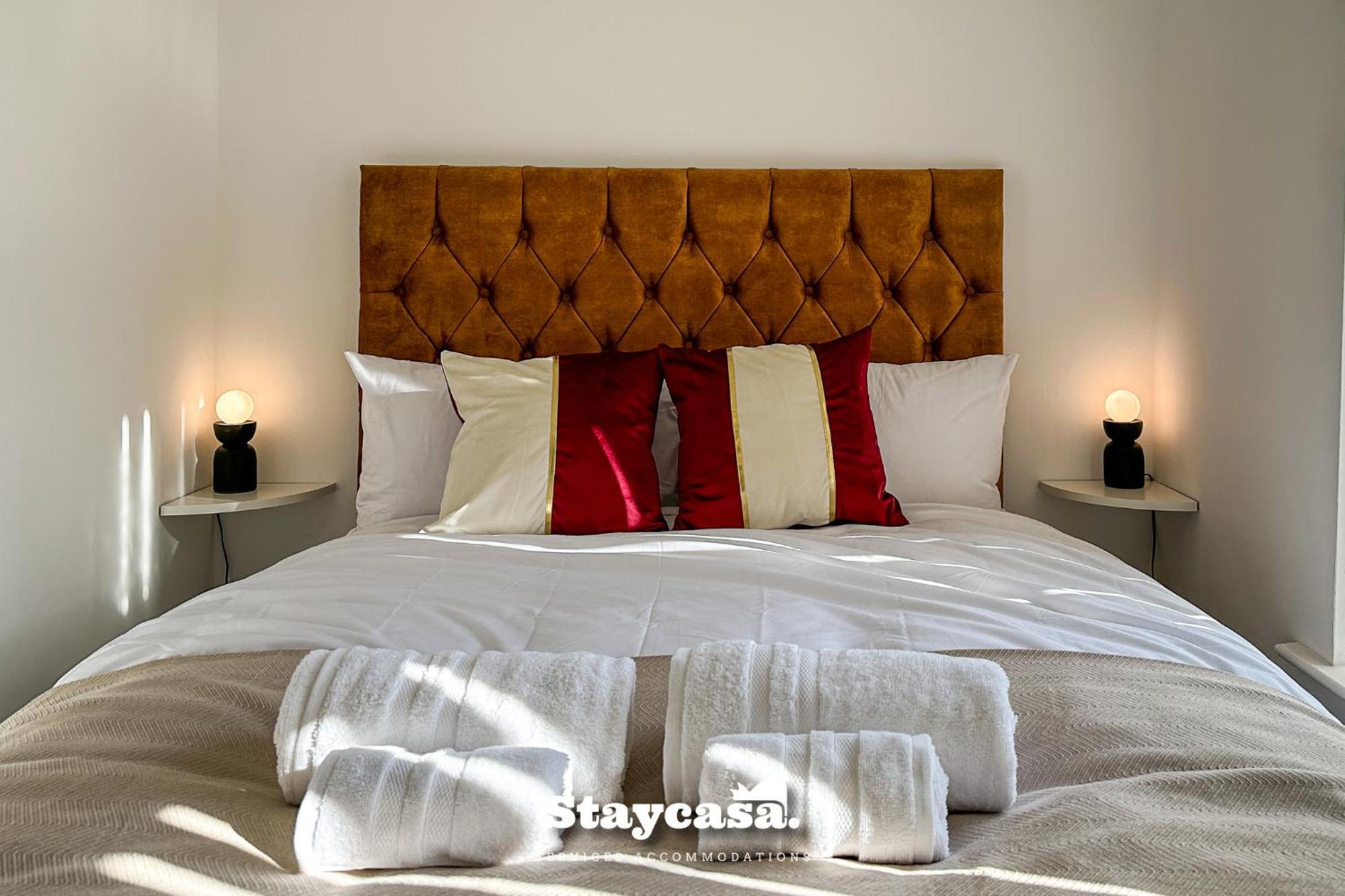 Ashfield Co-living - Private Self-cater Holiday home Manchester